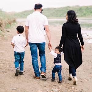 Meet your Posher, Mubarka